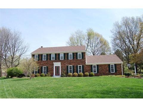 10712 Shadowcrest Ct, Montgomery, OH 45242 photo 1