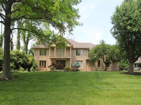 24 Heritage Ct, Blue Ash, OH 45241 photo 1