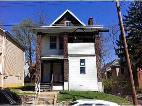 568 Maple Ave, Cincinnati, OH 45229 photo 1