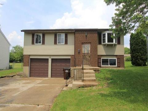 958 Smiley Ave, Forest Park, OH 45240 photo 1