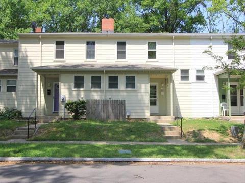 5 Chalmers Ln, Greenhills, OH 45218 photo 1
