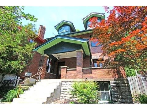 210 Woolper Ave, Cincinnati, OH 45220 photo 1