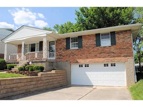 272 Beechridge Dr, Cincinnati, OH 45216 photo 1