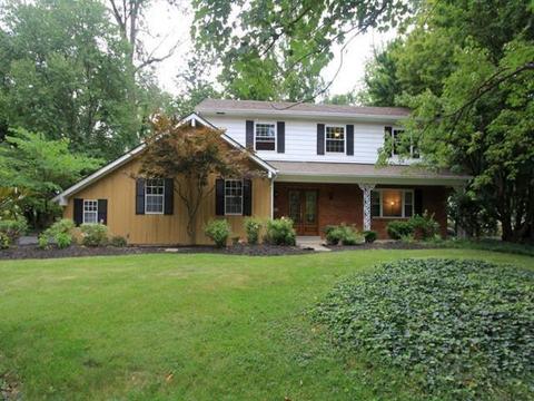 5572 Brasher Ave, Blue Ash, OH 45242 photo 1