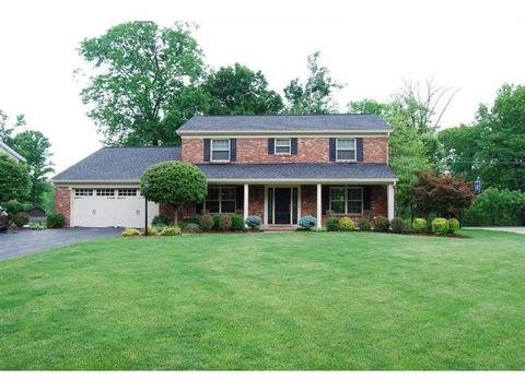 7646 Fairwind Dr, Montgomery, OH 45242 photo 1