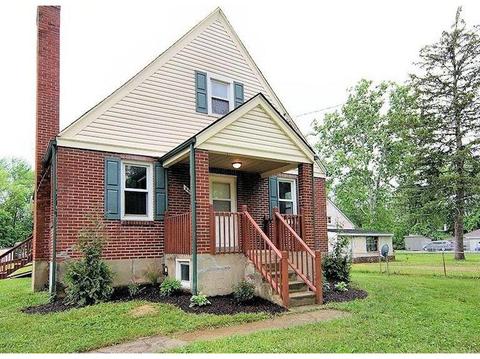 3933 Gardner Ln, Cincinnati, OH 45245 photo 1