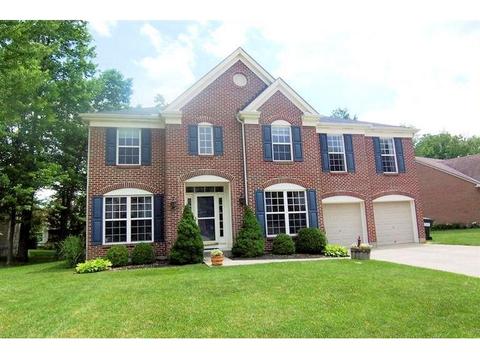 1075 Ridgepointe Dr, Batavia, OH 45103 photo 1