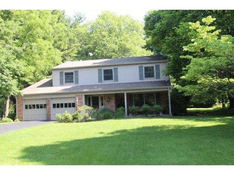 8668 Arcturus Dr, Montgomery, OH 45249 photo 1