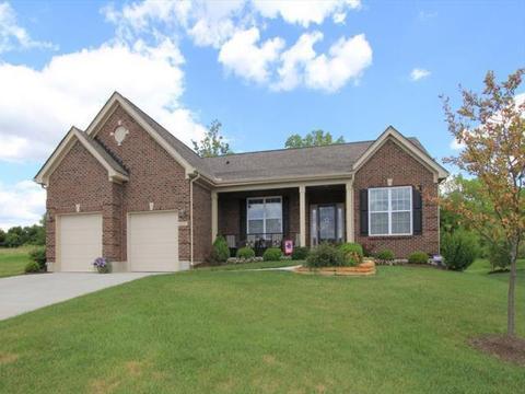 652 E Brooke Dr, Monroe, OH 45050 photo 1