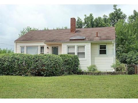 145 Westbrook Dr, Hamilton, OH 45013 photo 1