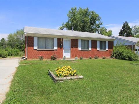 2030 Mistyhill Dr, Cincinnati, OH 45240 photo 1