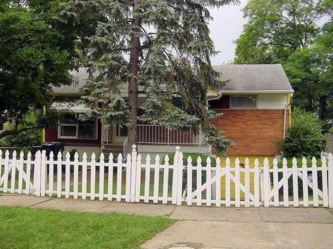 1771 Patrick Dr, Cincinnati, OH 45204 photo 1