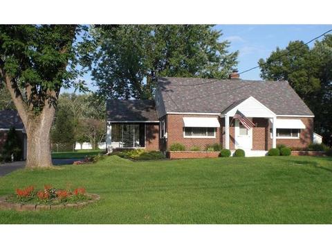 8604 Plainfield Ln, Cincinnati, OH 45236 photo 1