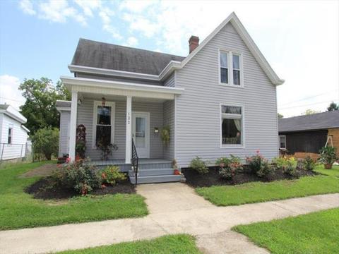 133 Bourbon St, Blanchester, OH 45107 photo 1