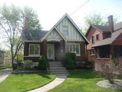1108 Omena Pl, Cincinnati, OH 45238 photo 1