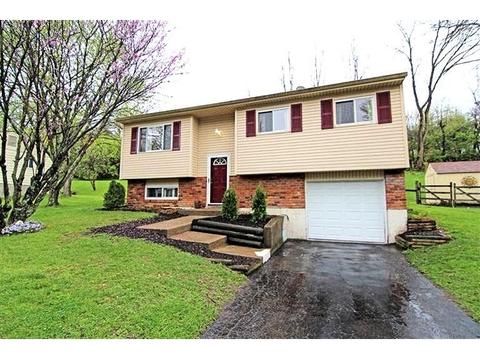 703 Winding Way, Cincinnati, OH 45245 photo 1