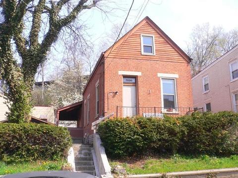 526 Probasco St, Cincinnati, OH 45220 photo 1