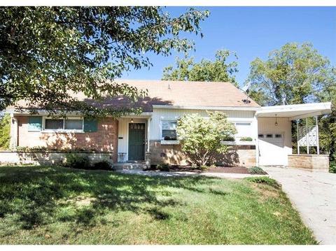 8657 Melody Ln, Cincinnati, OH 45231 photo 1
