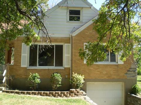 1012 Edgetree Ln, Cincinnati, OH 45233 photo 1