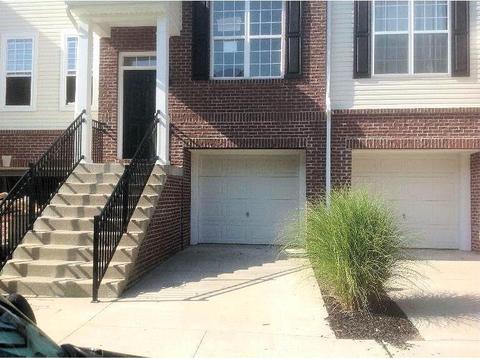 2409 Bluffcrest Ln, Cincinnati, OH 45238 photo 1