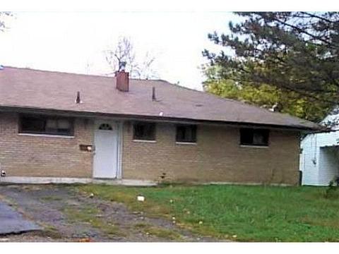8883 Cabot Dr, Cincinnati, OH 45231 photo 1