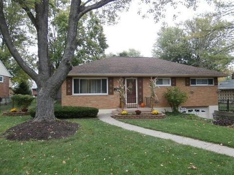 2 Illona Dr, Greenhills, OH 45218 photo 1