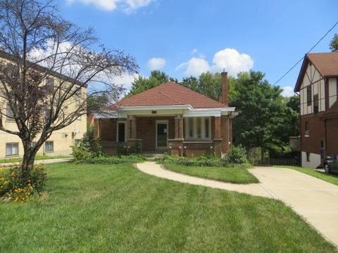 1130 Omena Pl, Cincinnati, OH 45238 photo 1