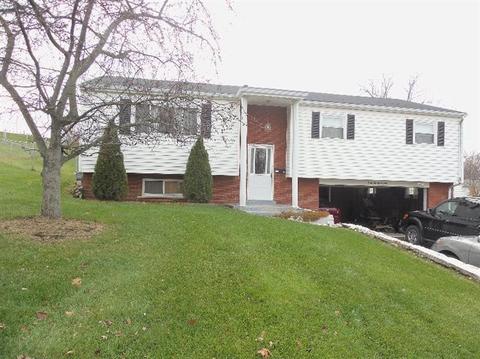 4281 Simca Ln, Cincinnati, OH 45211 photo 1