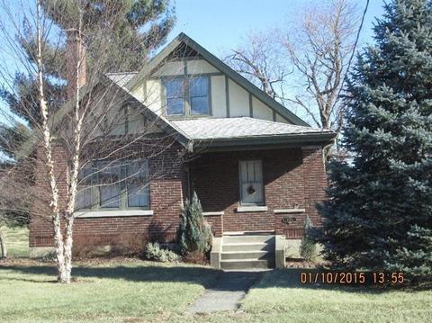 5056 Gray Rd, Cincinnati, OH 45232 photo 1