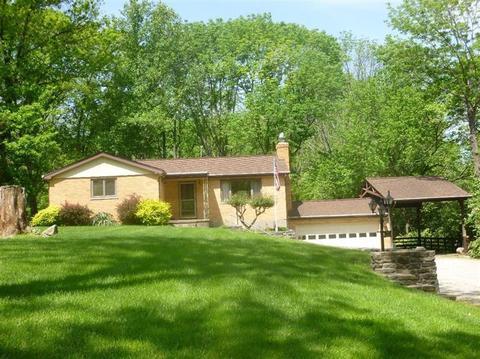 9273 Daly Rd, Cincinnati, OH 45231 photo 1