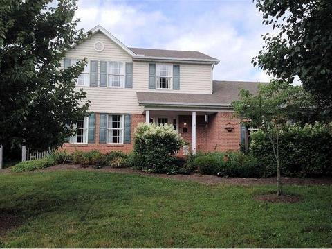 60 Stonybrook Dr, Georgetown, OH 45121 photo 1