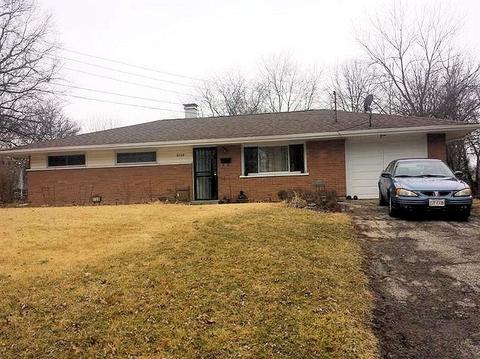 8759 Neptune Dr, Cincinnati, OH 45231 photo 1
