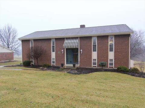 2238 Gardner Rd, Hamilton, OH 45013 photo 1