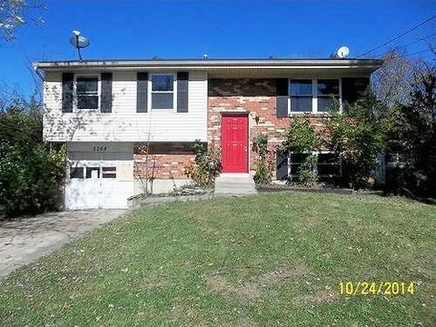 2268 Roxanna Dr, Cincinnati, OH 45231 photo 1