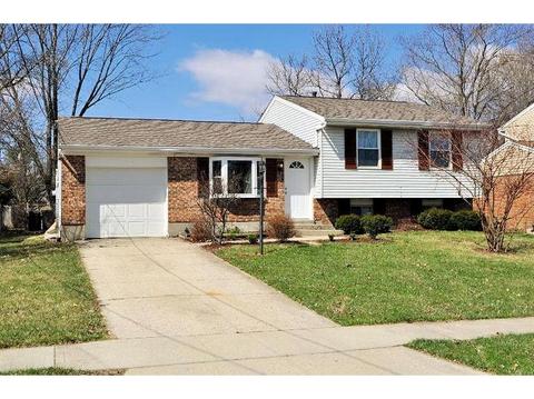 1562 Forester Dr, Cincinnati, OH 45240 photo 1