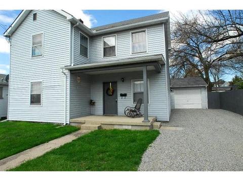211 Cherry St, Blanchester, OH 45107 photo 1