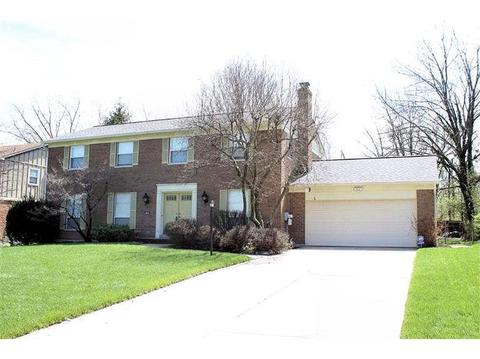 9566 Millbrook Dr, Cincinnati, OH 45231 photo 1