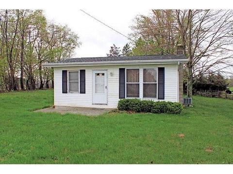 11432 Sinking Spring Rd, Hillsboro, OH 45133 photo 1