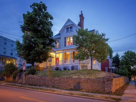 3104 Eighth St, Cincinnati, OH 45205 photo 1