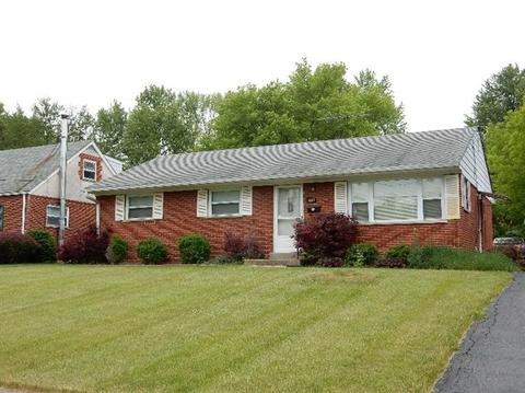 9203 Ranchill Dr, Cincinnati, OH 45231 photo 1