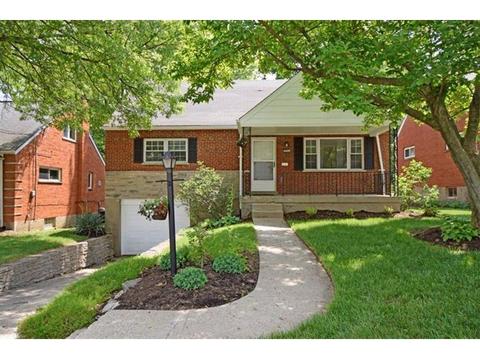 6628 Charann Ln, Cincinnati, OH 45224 photo 1