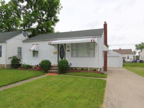 1104 Chase Ave, Hamilton, OH 45015 photo 1