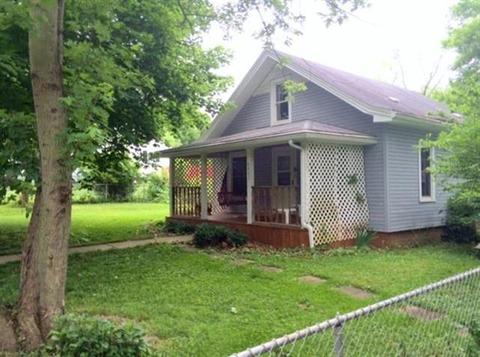 6867 Maple Dr, Franklin, OH 45005 photo 1