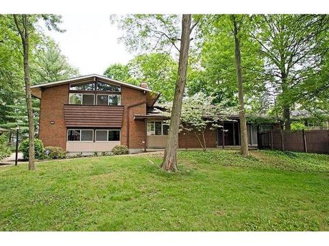 7634 Pineglen Dr, Cincinnati, OH 45224 photo 1