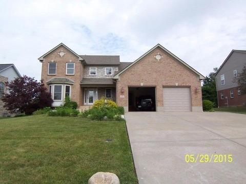 10047 Thoroughbred Ln, Cincinnati, OH 45231 photo 1