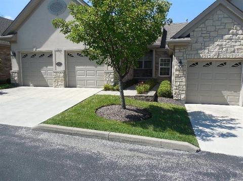 6738 Summit Lake Dr, Cincinnati, OH 45247 photo 1