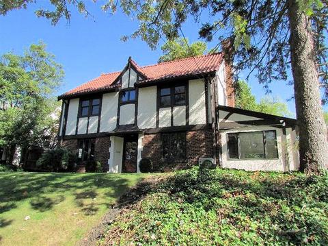 3722 Broadview Dr, Cincinnati, OH 45208 photo 1