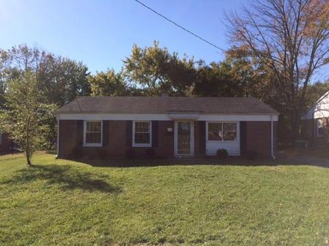 1113 Wellspring Dr, Cincinnati, OH 45231 photo 1