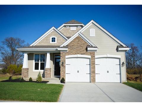 3390 Forestview Dr, Cincinnati, OH 45211 photo 1