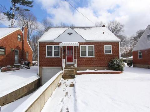 8922 Cherry St, Blue Ash, OH 45242 photo 1